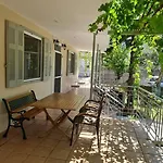Paralia Nest Tatil Evi *