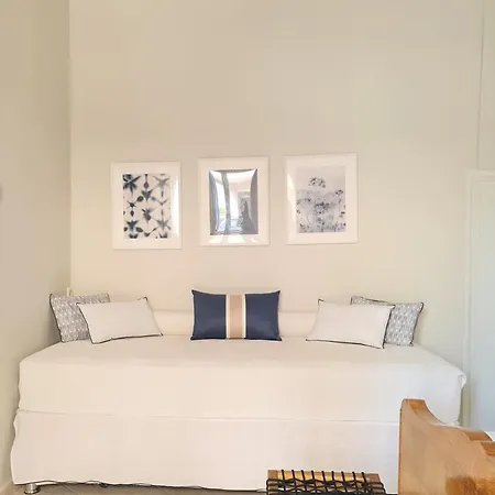 Paralia Nest Tatil Evi Kalamata