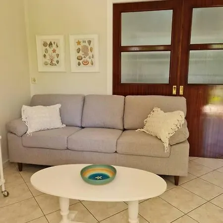 Paralia Nest بيت للعطل *